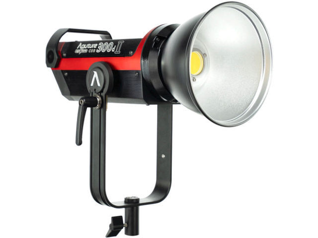 APUTURE COB LS 300D